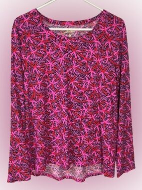 Lilly Pulitzer T-Shirt Top Medium Long Sleeve Crew Neck Pink Resortwear Preppy